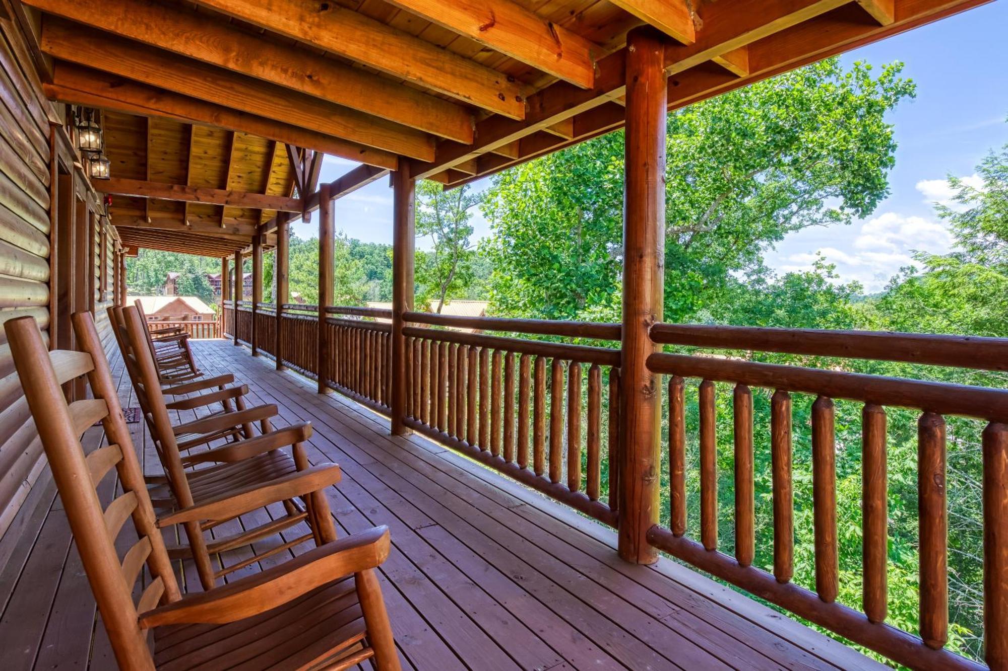 Majestic Splash- 8 Bedroom, Indoor Pool, Hot Tub, 1089 Free Tickets Each Paid Day, Dollywood Sevierville Exterior foto